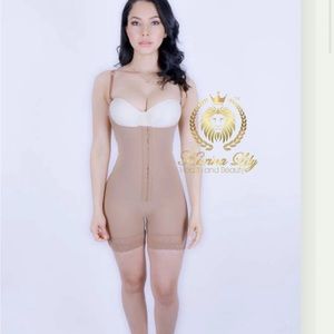 Karina lily faja